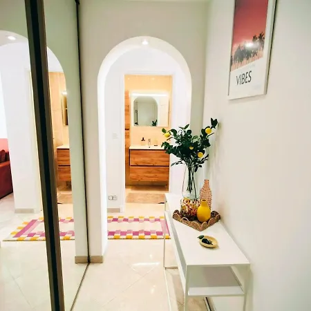 Modern Gem 200m From Beaches With Balcony, Ac And Tram ניס